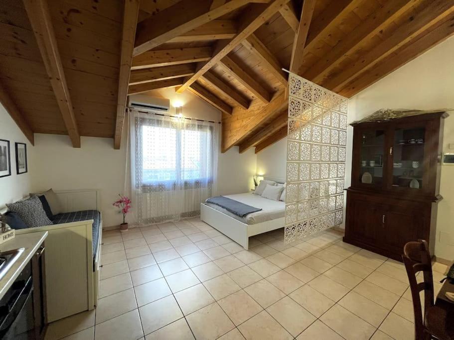 Mansarda Antica Milano San Giuliano Milanese Exterior foto